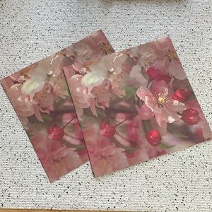2PC Vintage Cherry Blossom Giftwrap 2 sheets